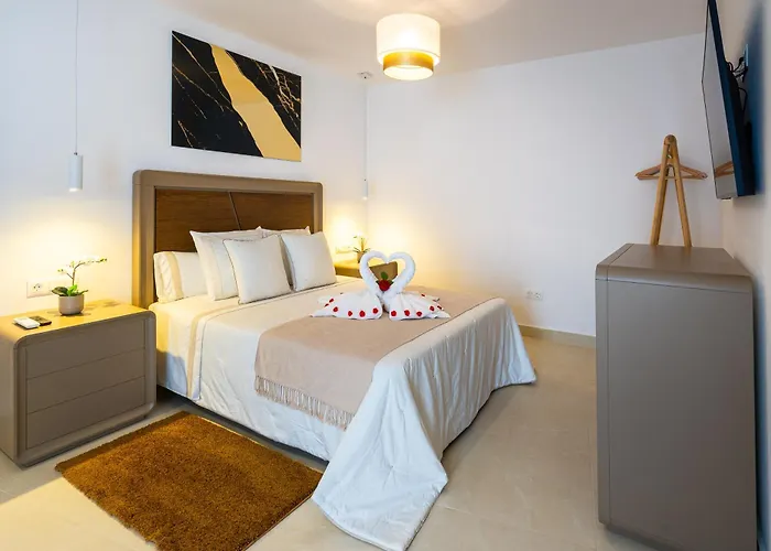 Ac Encanto Apartment La Cisnera