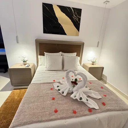 Ac Encanto Apartman La Cisnera