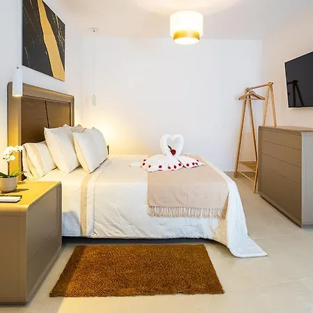 Ac Encanto La Cisnera