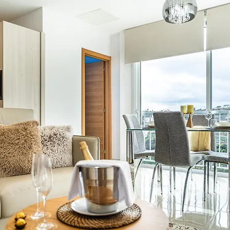 Ac Encanto * La Cisnera