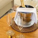 Ac Encanto Apartman *